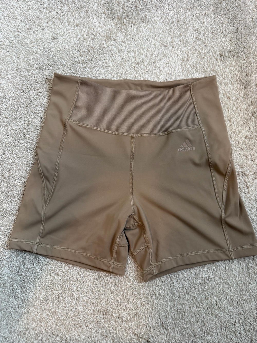 Adidas Original Women's Hyperglam Aeroready Beige Bike Shorts Size M